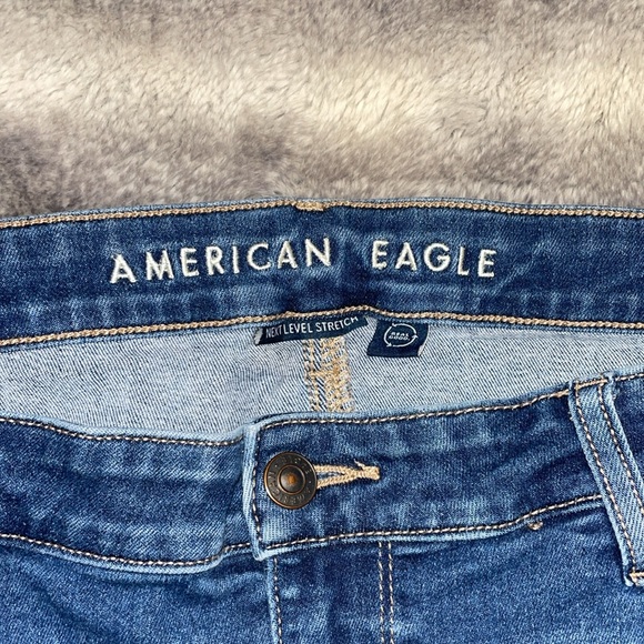 COPY - American Eagle Next Level Low-Rise Jegging - Picture 6 of 7